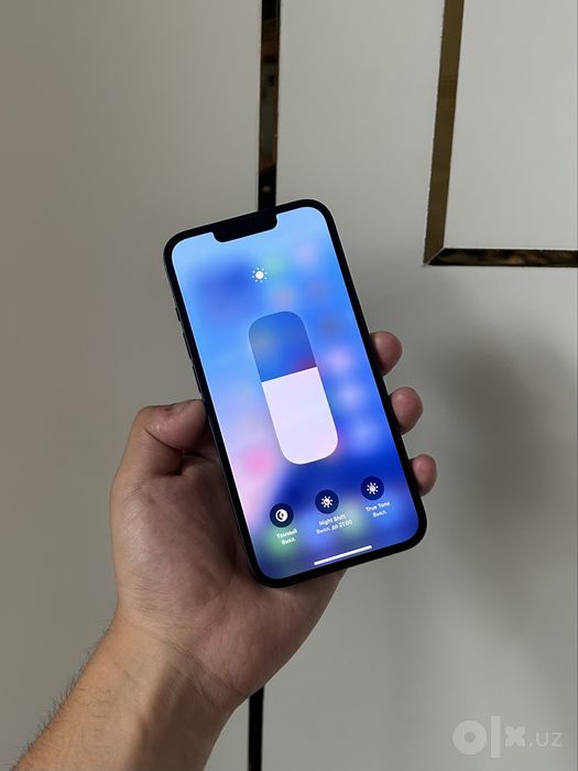 iPhone 14 Midnight ideal