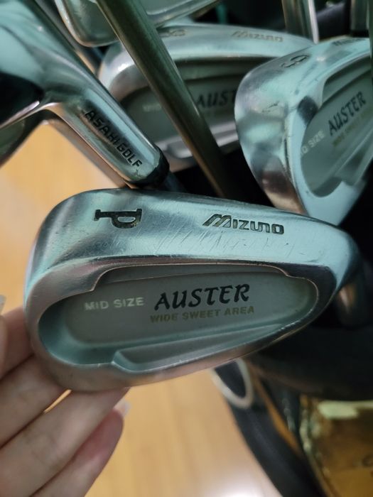 Полный комплект клюшек для гольфа Mizuno с сумкой 10 клюшек