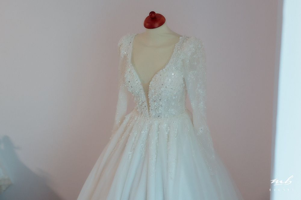 Vând Rochie de Mireasă