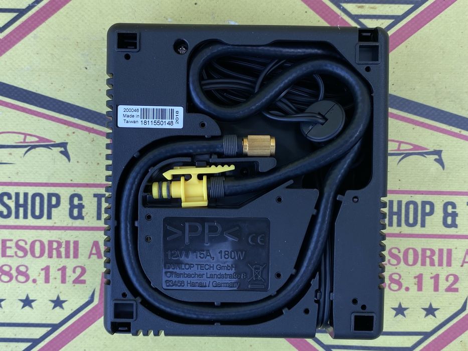 Compresor auto umflat roti 12v 180V original Mercedes OEM turism Suv