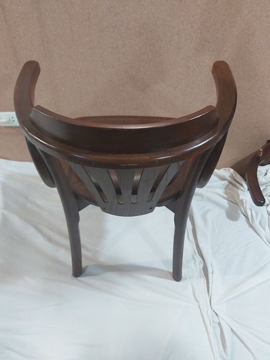 Стулья из чинара продаётся