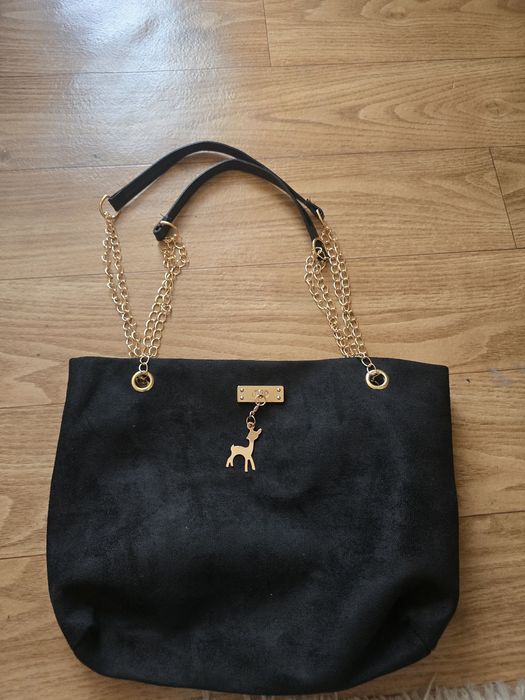 Дамска черна чанта