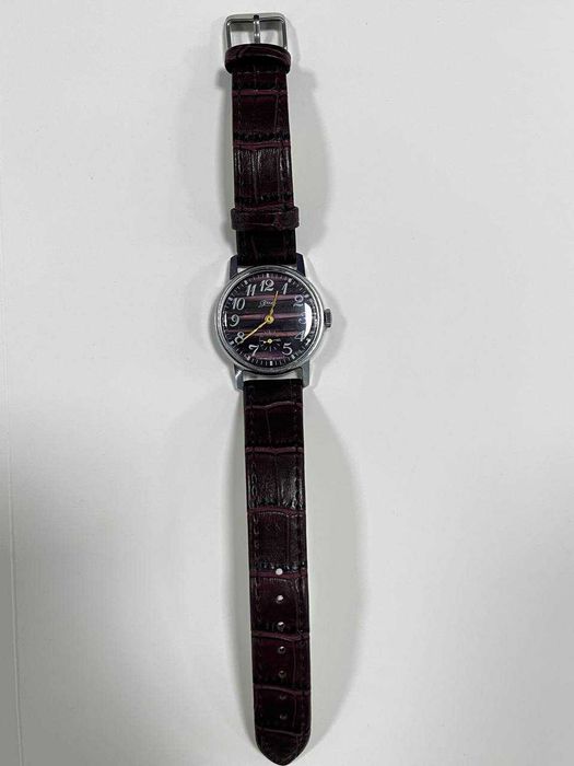 Продам раритетные часы ЗИМ (ZIM pobeda 2602)