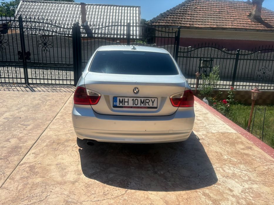 Vând Bmw 320d  an fabricație 2007 preț 3200euro