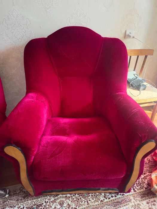 Мебель мягкая для гостиной