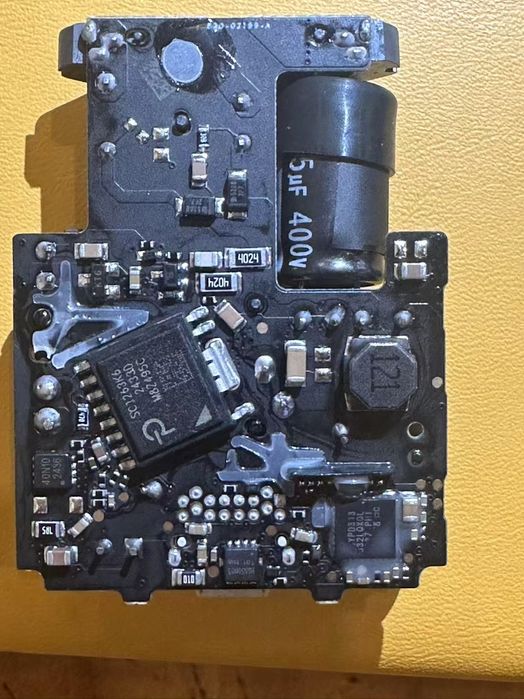 Apple Orginal Charger Adapter