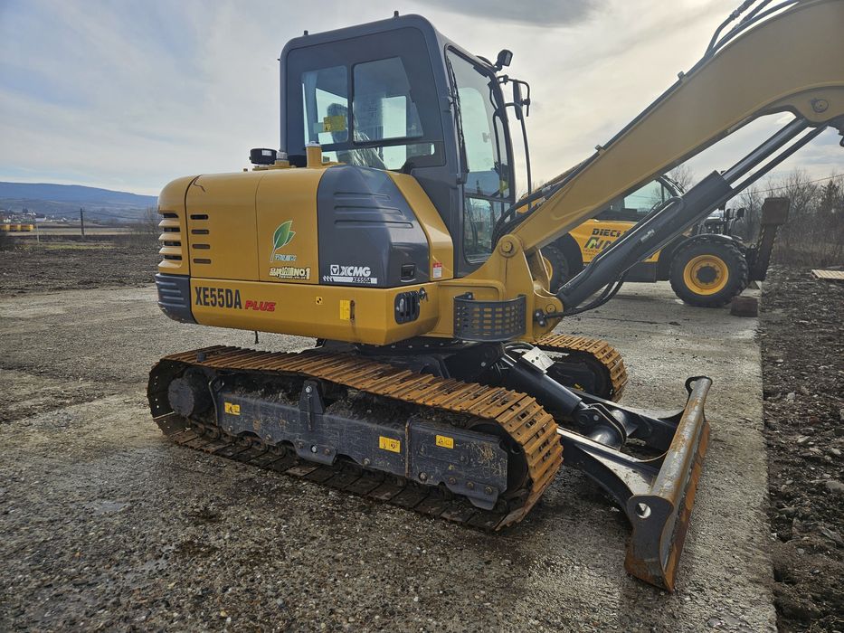 Excavator XCMG XE55DDA  6 Tone, AC  220 ore an 2022  15999Euro + TVA