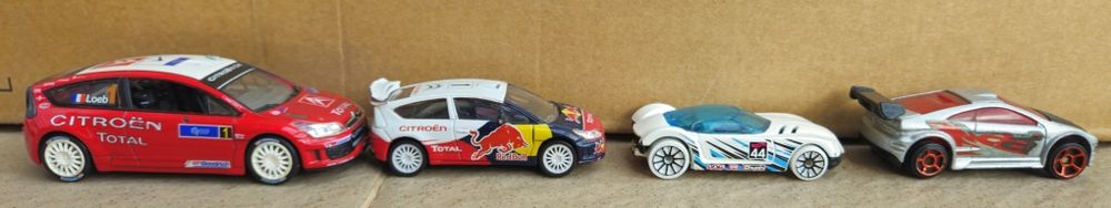 Colectie 4 masini: 2 hot wheels, 2 Norev dintre care una la scara 1/43