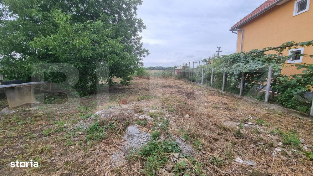 Casa de vanzaare, 80 mp, zona Bercu nou