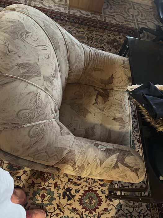 Комплект дивани.