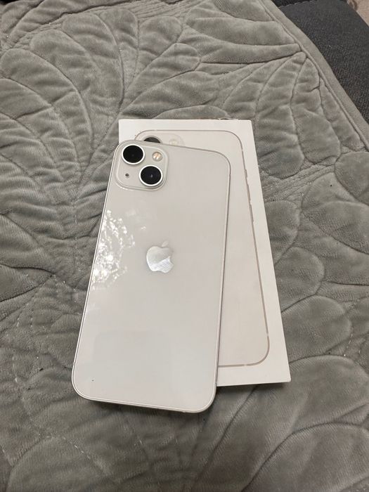 Продам срочно iPhone 13 айфон 13