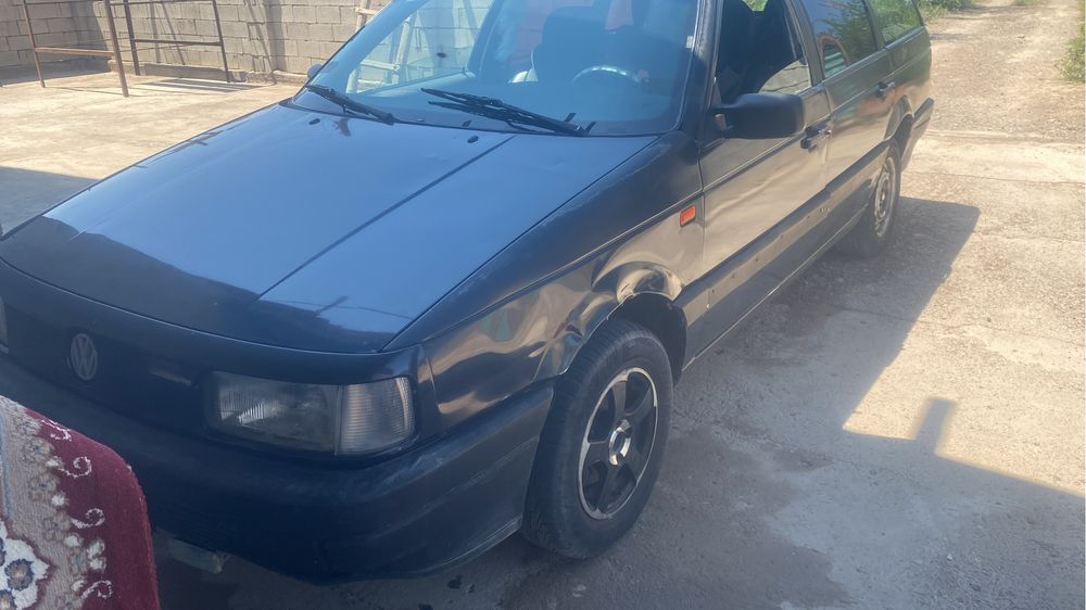 Passat b3 универсал 1.8 моно