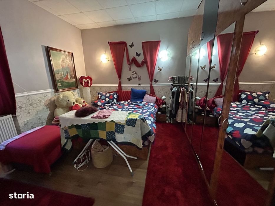 Vand apart.2 cam.st.70 mp.pe str.Prapogescu,pe mal.