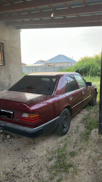 Мерс 124 2.3 мех 1989