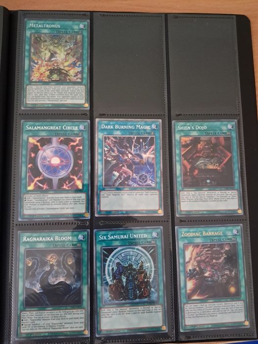 Yu-Gi-Oh! карти от различни колекции