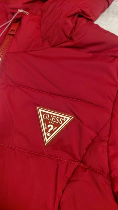 Grleaca lunga noua Guess marimea XS