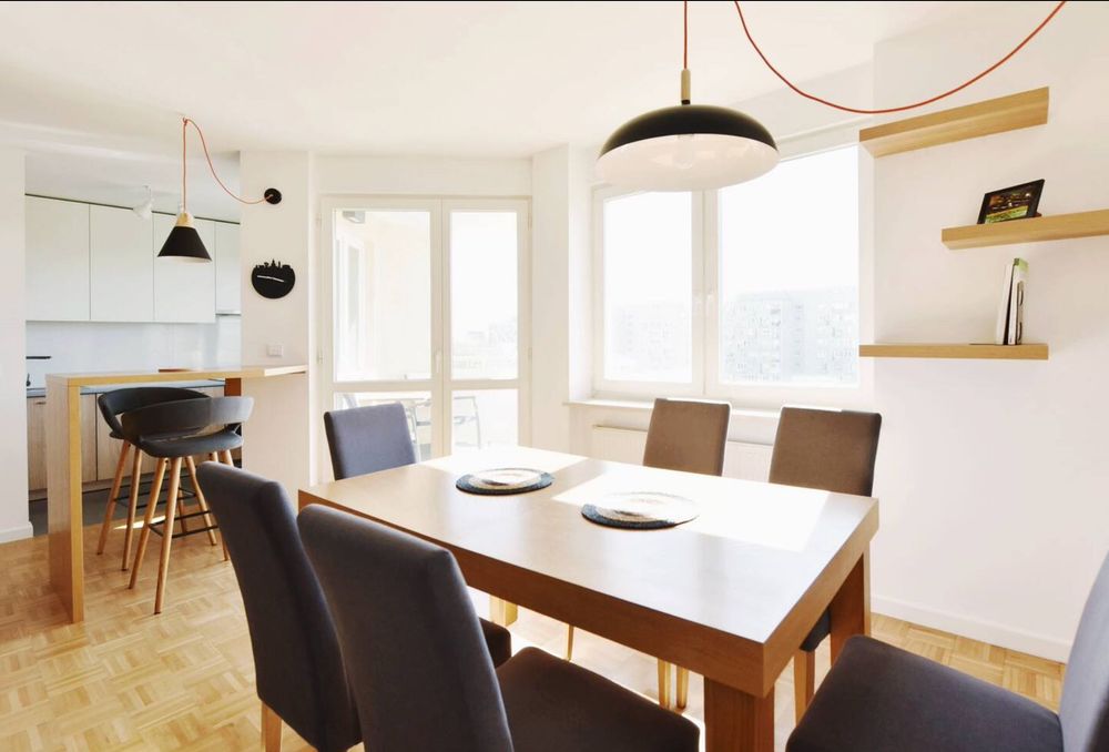 Тристаен апартамент под наем 725 ЕВРО