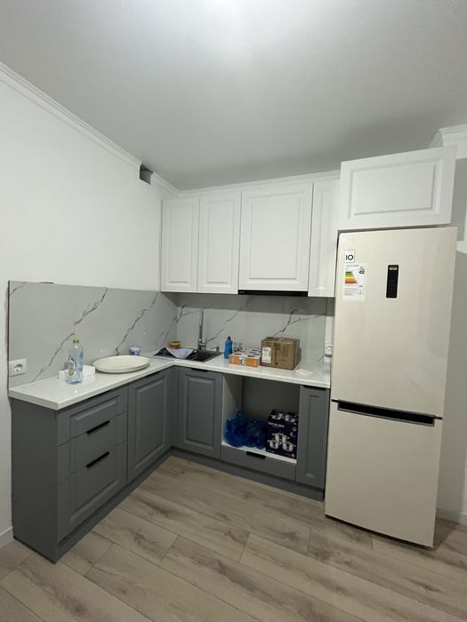 Кухни гарнитур продается новый