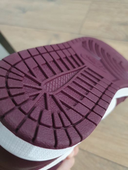 Air Jordan bordeaux