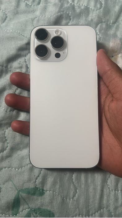 iPhone 16 Pro Max 256 White