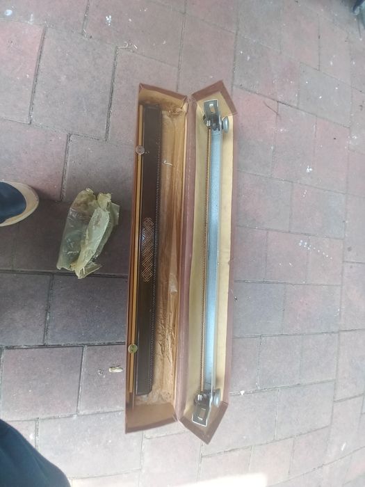 Masina de țesut razboi