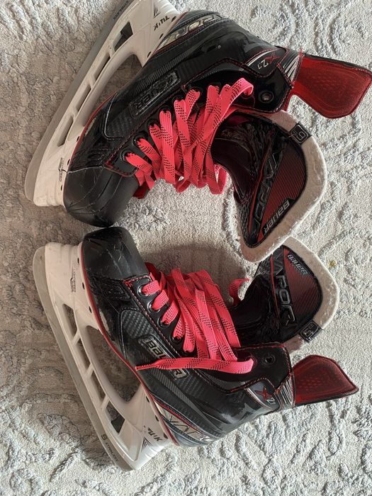 Продам коньки Bauer X2.7