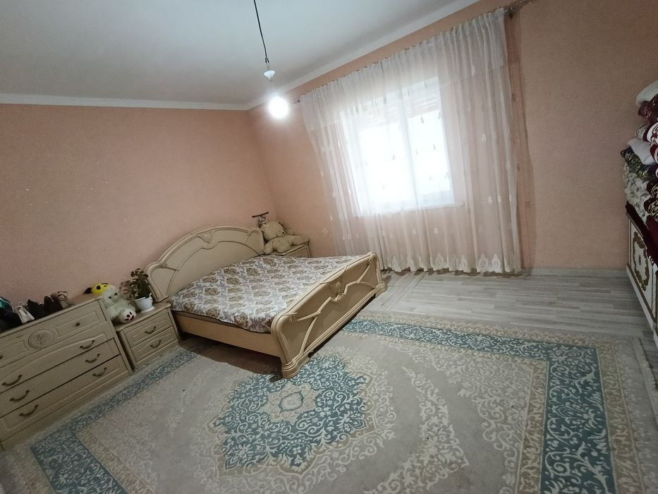 Тез арада үй сатылады