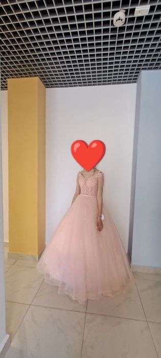 Бальное вечернее платье