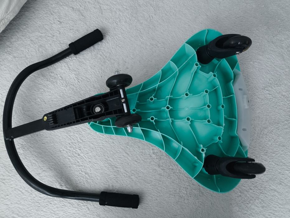 JDBUG Scooter, in stare foarte buna , pentru copii intre 3-12 ani ,