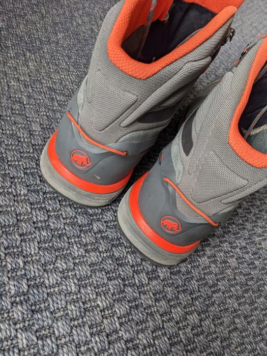 Туристически бувки MAMMUT  Alnaska Pro Mid GTX