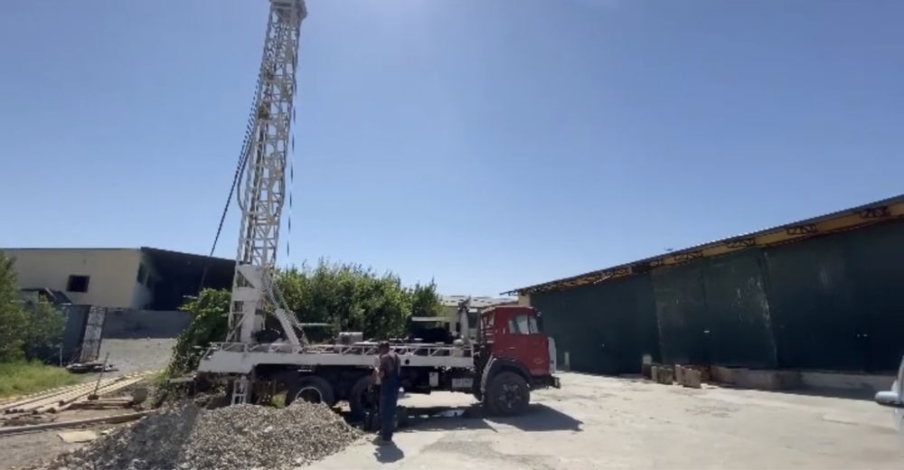 Бурение свайных фундаментов \Сувга бургулаш\ Бурение на воду