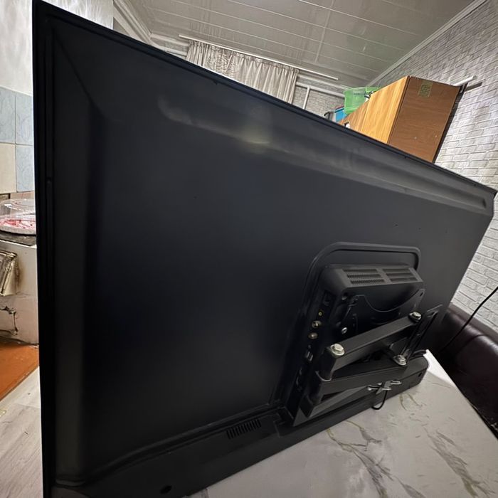 Телевизор Shivaki 120 см