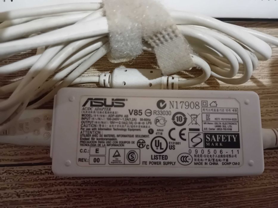 лаптоп на части Аsus Еee pc1005p 10 инча