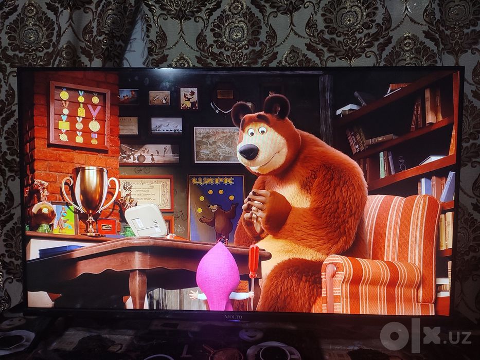 43 smart tv sotiladi