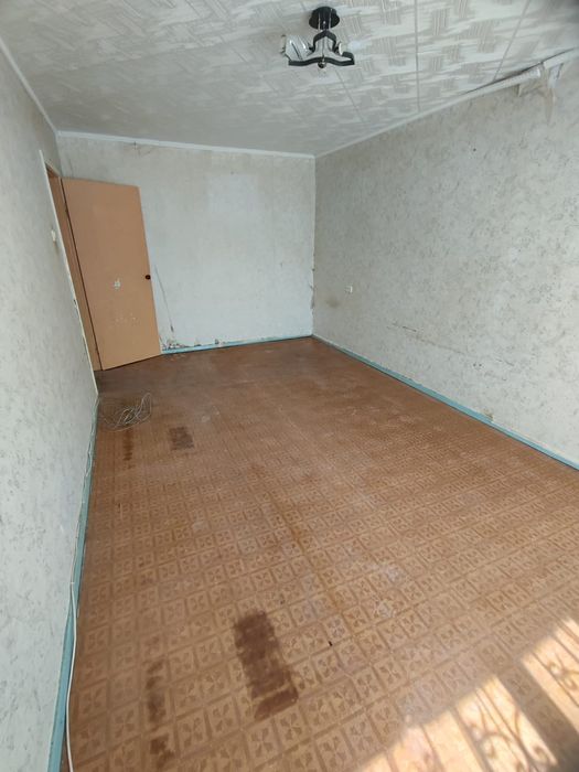 Продам 2 комн квар. 6-41, 1 этаж.