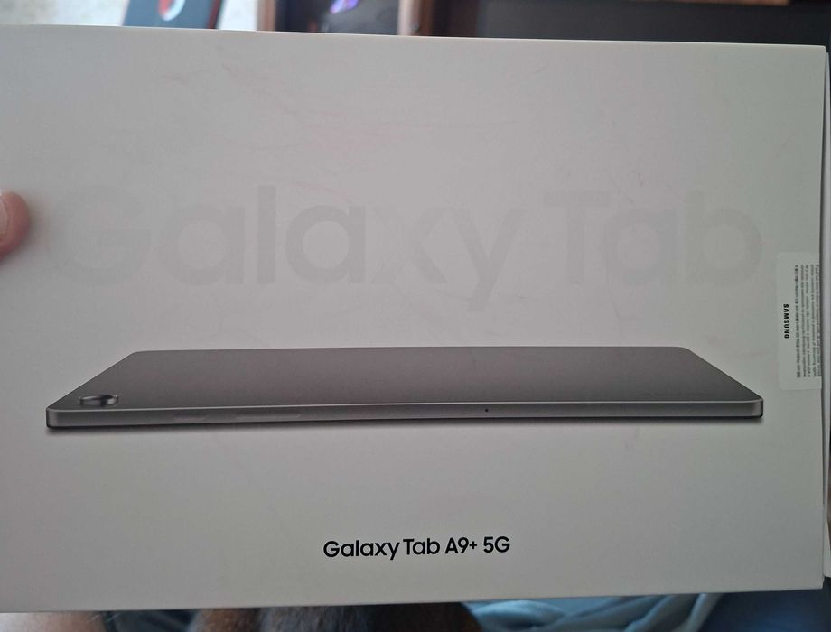 Продам планшет самсунг таб А9+