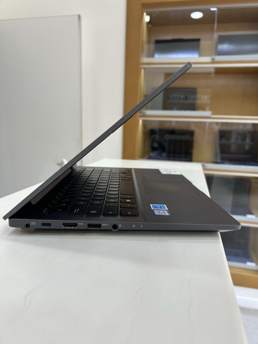 Ноутбук Asus ExpertBook