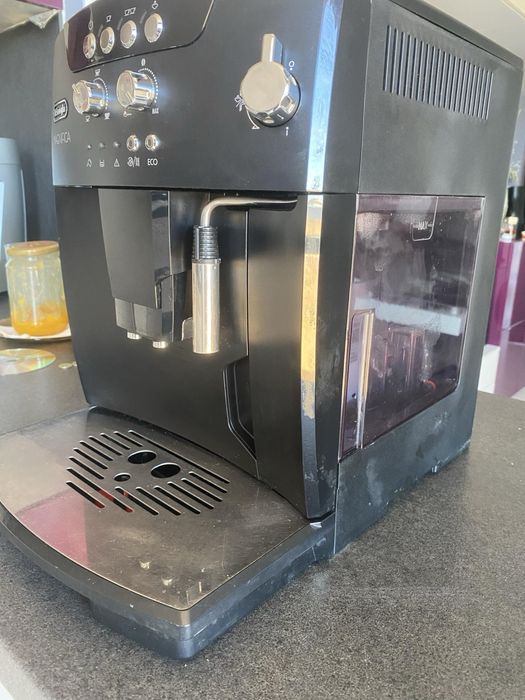 Кафемашона Delonghi Magnifica