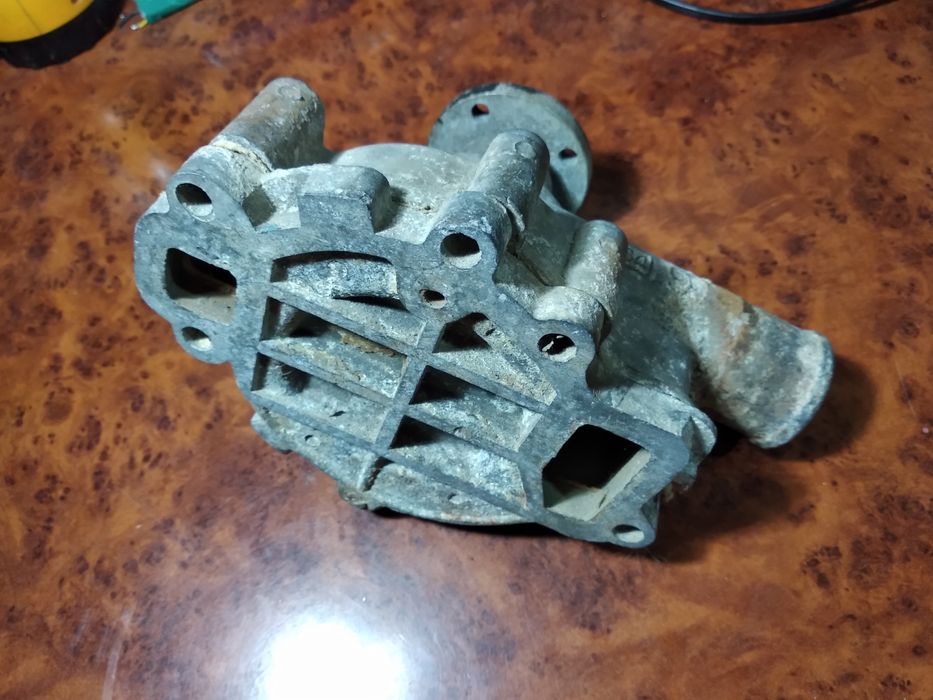 Помпа Газ-24.Волга