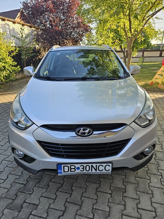 Hyundai  IX 35 automat 4x4, piele, scaune incalzite