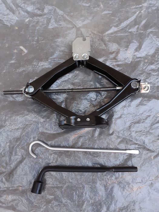 Cric,cheie de roti NISSAN Qashqai,Juke,X-trail, RENAULT Kadjar,Koleos