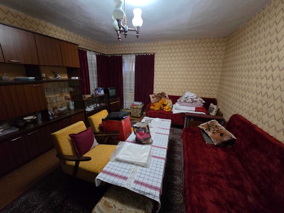 Къща в село Побит Камък, община Разград