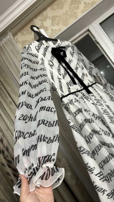 Продаю вечерный платье