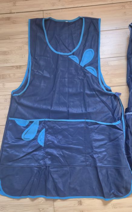 Халат для продавца (парикмахера) б/у