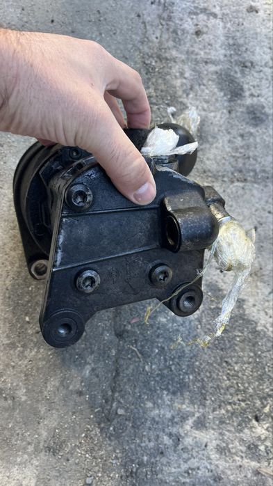 Dynamic Drive хидравлична помпа  за X5 Х6 F01 F02 F07