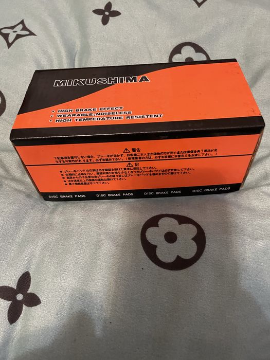 Тойота corolla 150 суппорт, колодка