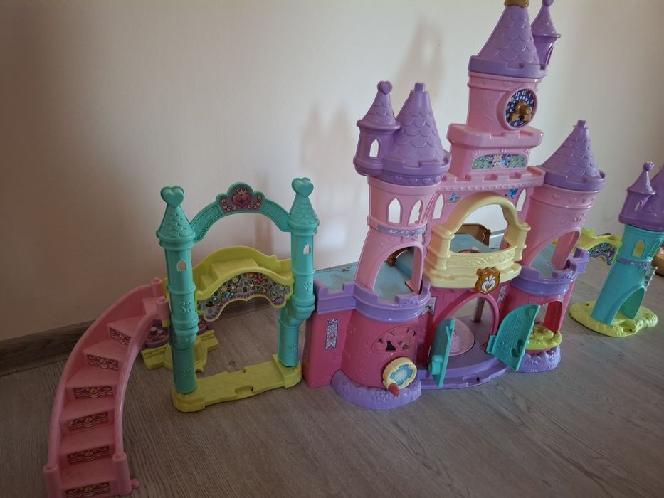 Castel pentru papusi
