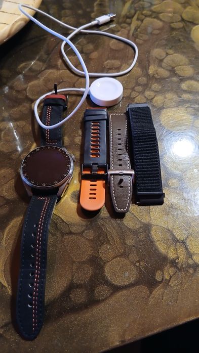 Смарт часовник  Huawei 3 pro