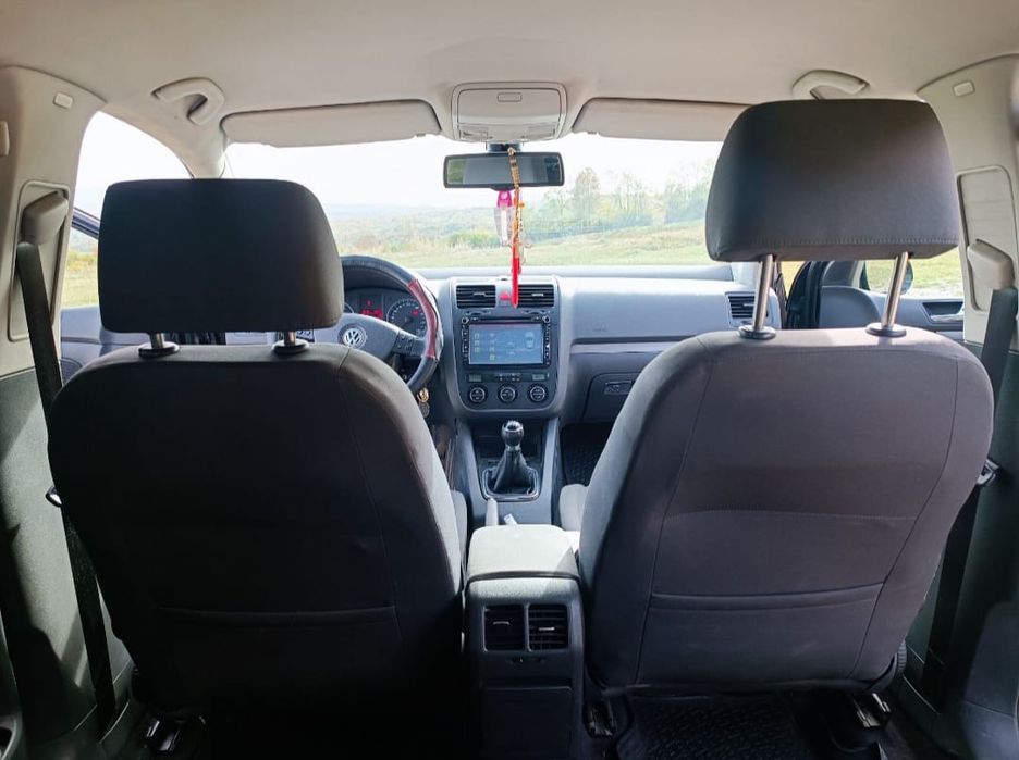 VW Golf 5 1.6 FSI – 2005 – Distribuție pe lanț