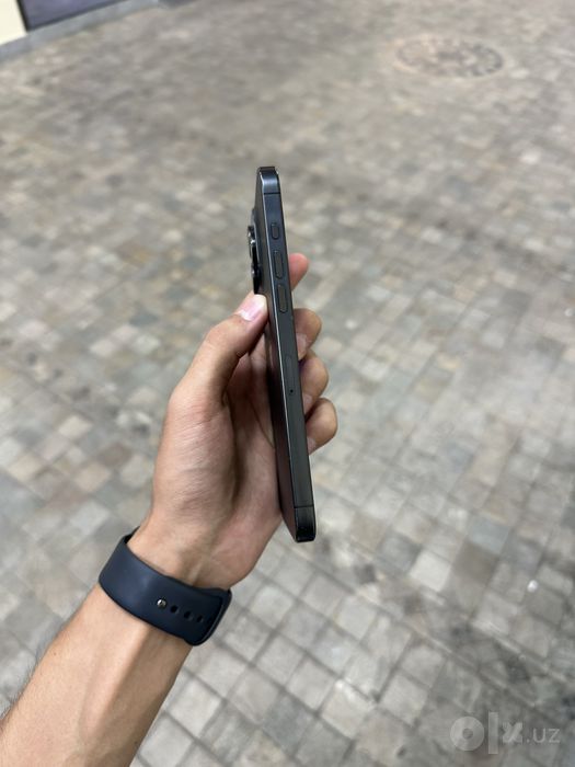 Iphone 15 Pro Max sim